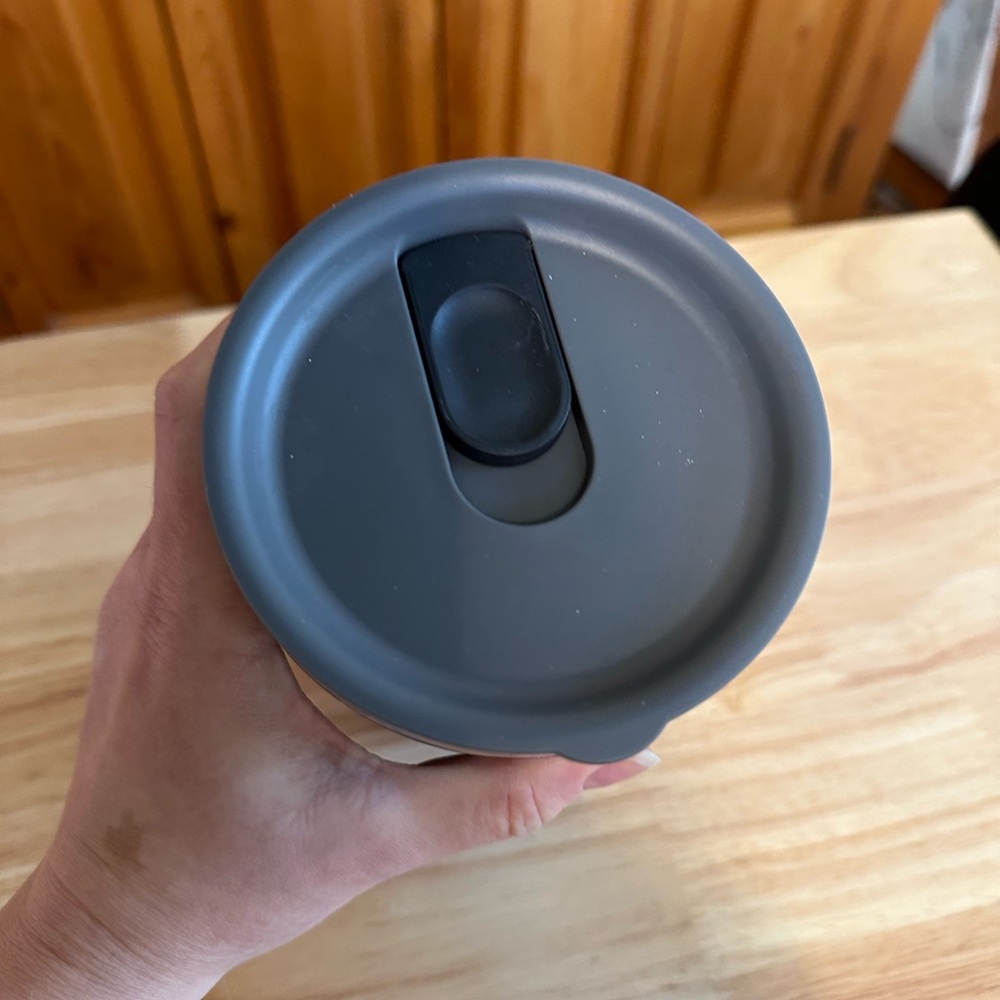 28oz Hydroflask Coffee Tumbler - Picture 3 of 3